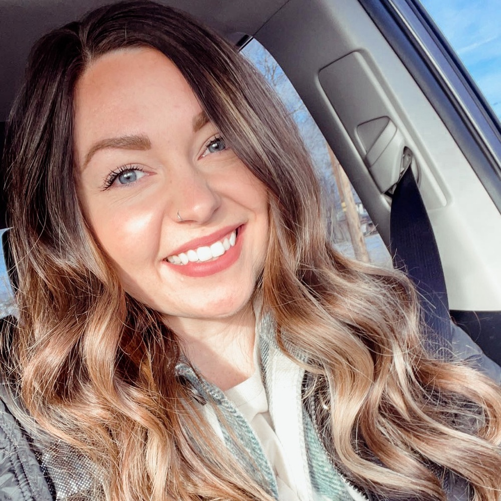 Meet your Posher, Nicole